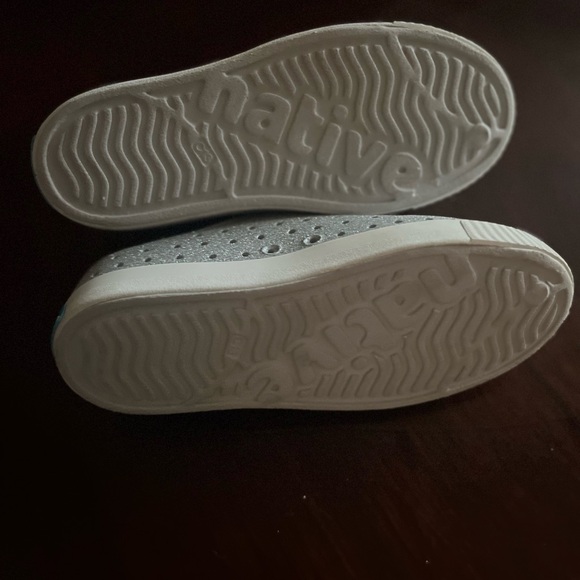 Native shoes - Picture 5 of 5